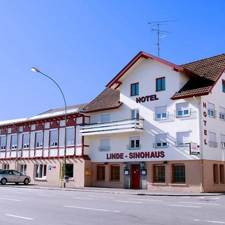 Hotel Linde-Sinohaus Лустенау Екстериор снимка